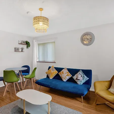 Comfortable 1br Near Nec & World